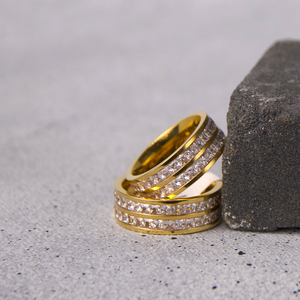 Anillo luzaria