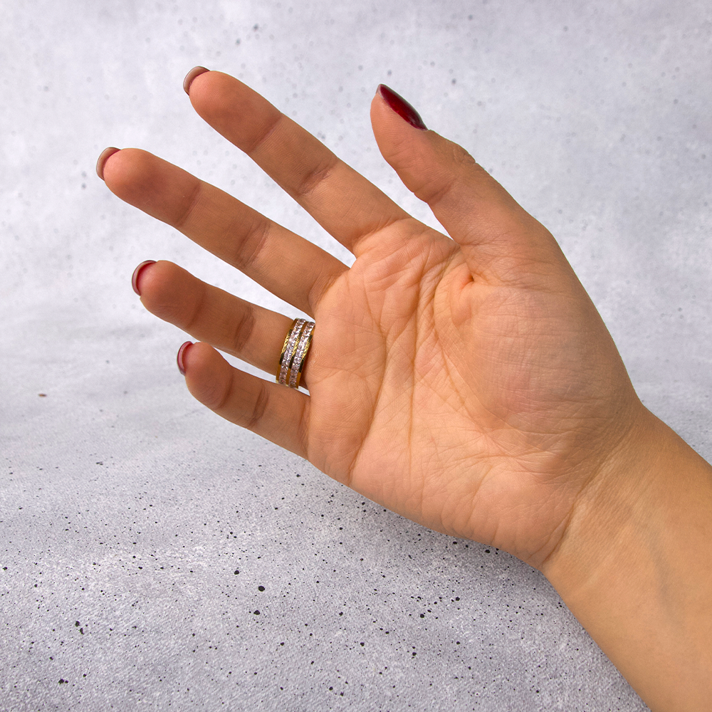 Anillo luzaria