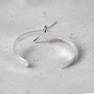 Pulsera Cruzada