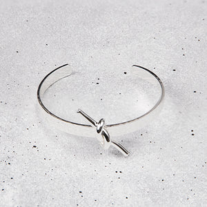 Pulsera Cruzada