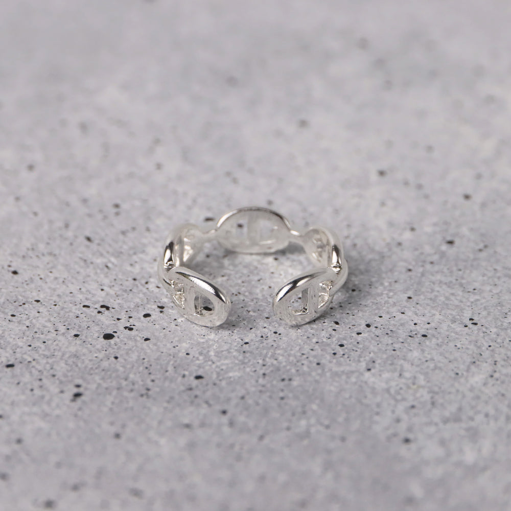 Anillo Nexus Entrelazadado