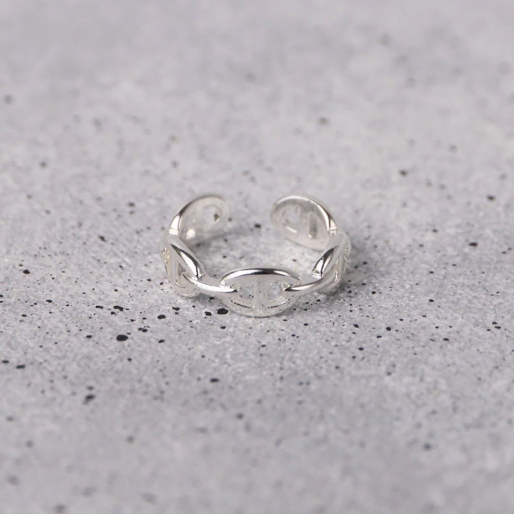Anillo Nexus Entrelazadado